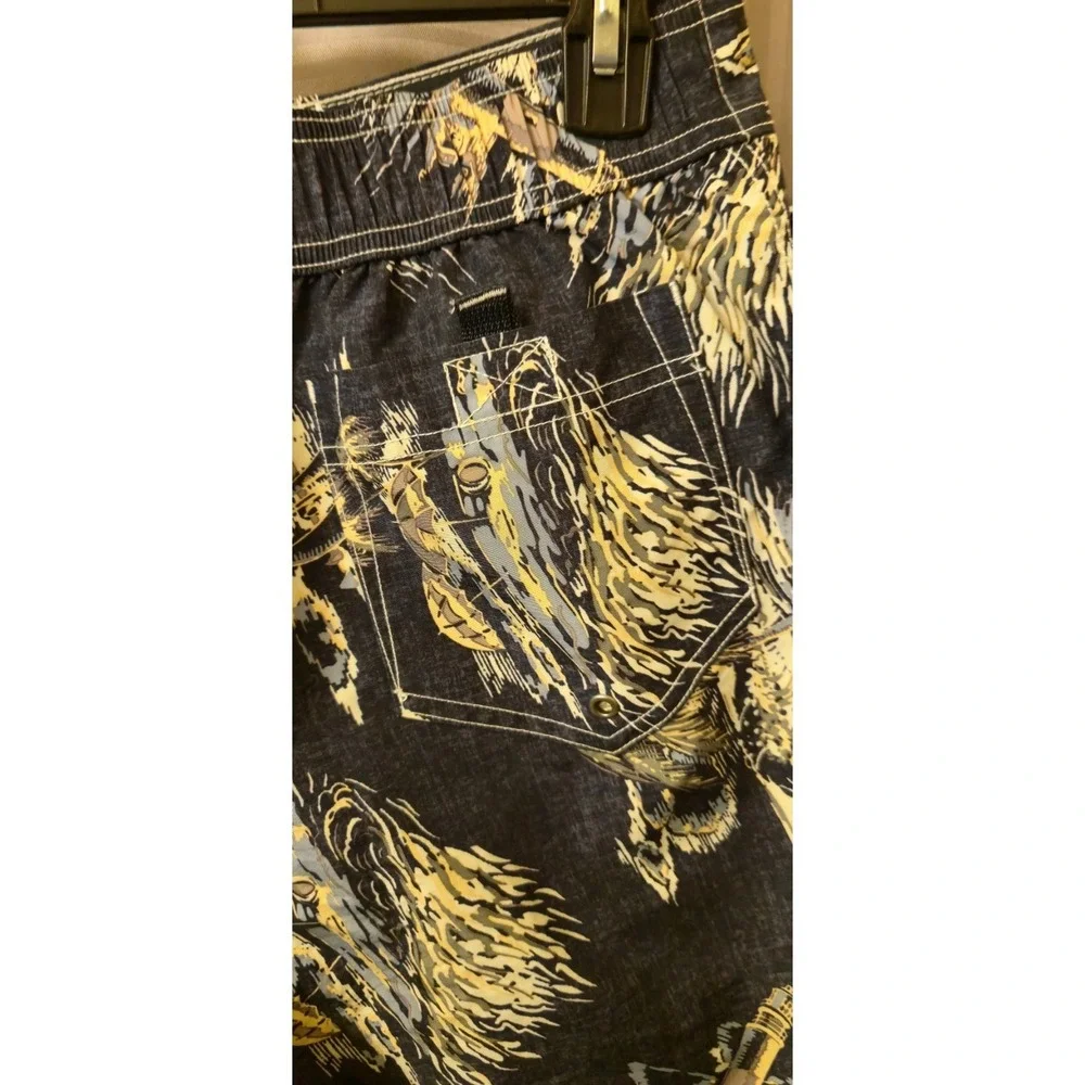 Lands' End Swim Trunks Mens M 32-34 Navy Blue Polyester Mesh Lined Shorts Tropic